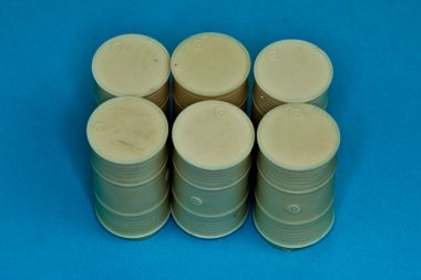 1/35 200L Barrels (6 pcs)