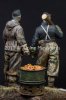 1/35 WSS Panther Crew Set (2 Figures)