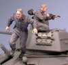 1/35 Escaping Soviet Tank Crew #2, Winter 1942-45