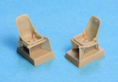 1/48 Bf109A, B, C, D, E Seat with Harness (2ea)