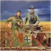 1/35 Waffen SS Panzer Crew Set (2 Figures)