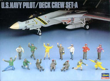 1/48 US Navy Pilot & Deck Crew Set A