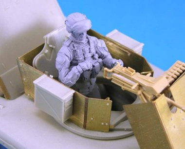 1/35 Modern US Vehicle Gunner