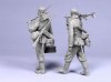 1/35 "Barbarossa" German Machine Gunner and Infantryman #1