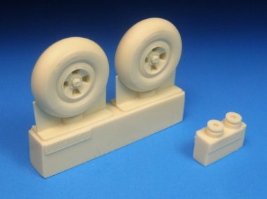 1/32 Spitfire Four Slot Main Wheels