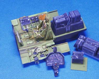 1/48 P-51B Cockpit Set for Accurate Miniature
