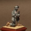 1/35 Modern US Machine Gunner in Patrol Group