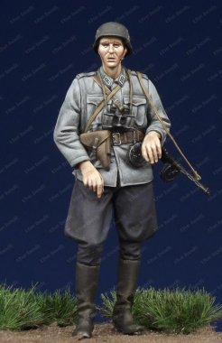 1/35 WWII Finnish Officer