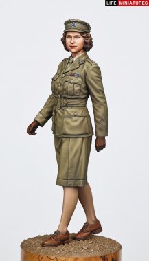 1/16 Princess Elizabeth, 2nd Subaltern in ATS 1945
