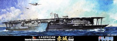1/700 Japanese Aircraft Carrier Akagi w/Wood Deck