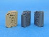 1/35 WWII German Water Can Set (15ea)