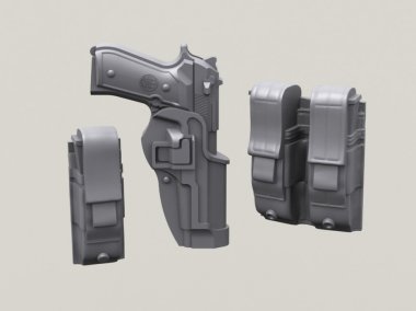 1/35 Beretta 92F in Holster w/Mag Pouches (10 ea)