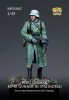 1/35 WWII German MP40 Gunner in Stalingrad