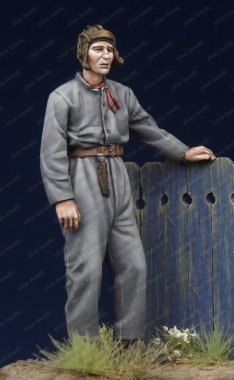 1/35 WWII Finnish Tank Crewman #1