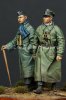 1/35 WWII German Panzer Officer "1 Panzer Division" (2 Figures)