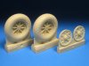 1/24 F6F Hellcat Diamond Tread Wheels