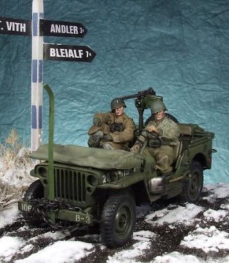 1/35 WWII US Driver & Officer