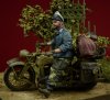 1/35 WWII German HG Division Rider with Motorcycle Accessories