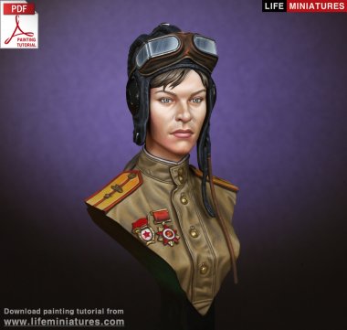 1/10 WWII Soviet Female Tanker