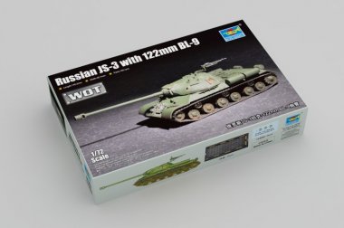 1/72 Russian JS-3 with 122mm BL-9