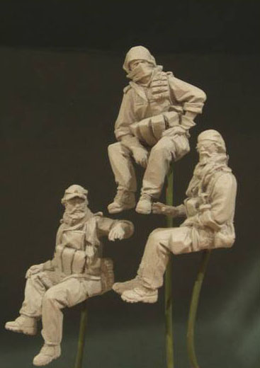 1/35 Special Forces Crew in Afghanistan - Click Image to Close