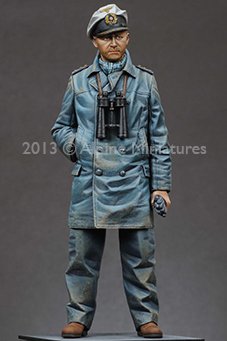 1/16 WWII German U-Boat Captain - Click Image to Close