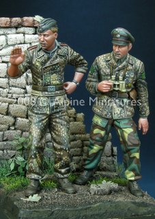 1/35 WSS Panzer Crew Set 1944-45 (2 Figures) - Click Image to Close