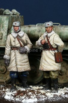 1/35 WWII Russian AFV Crew Set (2 Figures)