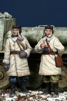 1/35 WWII Russian AFV Crew Set (2 Figures) - Click Image to Close