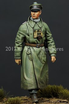 1/35 WWII German Panzer Officer "1 Panzer Division" #2 - Click Image to Close