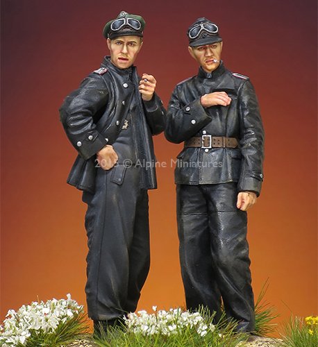 1/35 WWII German WSS AFV Crew Set (2 Figures) - Click Image to Close