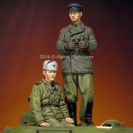 1/35 WWII Russian Tank Crew Set (2 Figures) - Click Image to Close