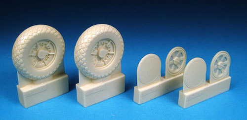 1/32 P-47C/D Cross Tread Main Wheels - Click Image to Close