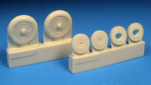 1/48 Bf109G Wheels - Plain Hub, Smooth Tire - Click Image to Close