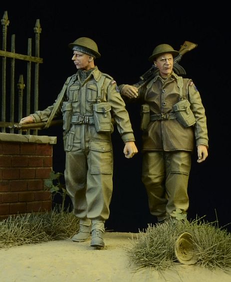 1/35 British/Commonwealth Infantry Walking 1942-45 - Click Image to Close