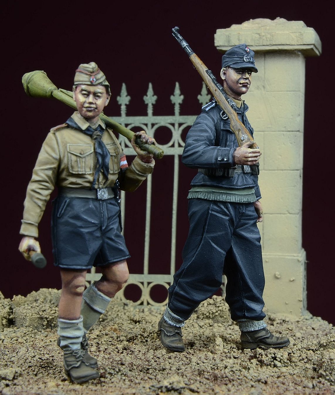 1/35 Hitlerjugend Boys, Germany 1945 - Click Image to Close