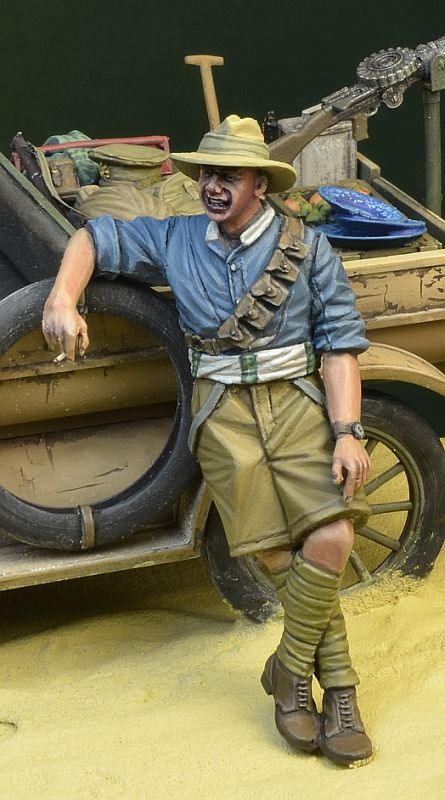 1/35 WWI ANZAC Soldier Leaning - Click Image to Close