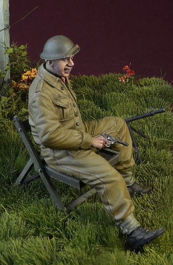 1/35 WWII British Soldier Wounded, 1940-45 - Click Image to Close