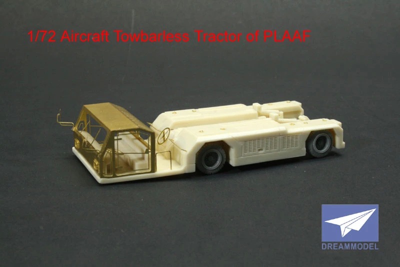 1/72 PLAAF Nwe Type Towbarless Tractor - Click Image to Close