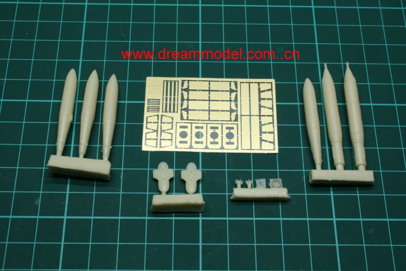 1/72 Chinese PLA Guided Weapon - Click Image to Close