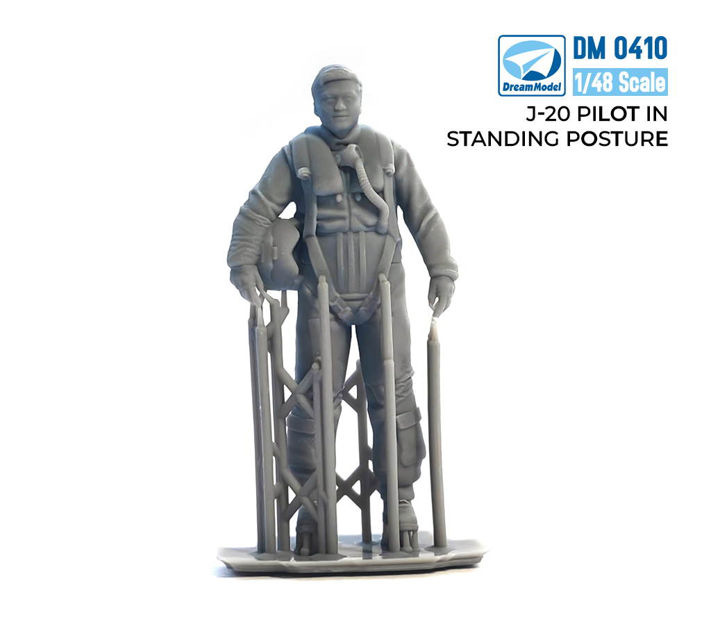 1/48 J-20 Pilot in Standing Posture - Click Image to Close