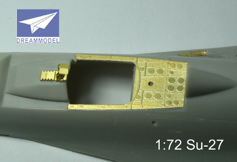 1/72 Su-27 Flanker Detail Up Etching Parts for Hasegawa - Click Image to Close