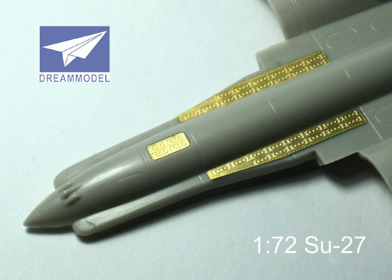 1/72 Su-27 Flanker Detail Up Etching Parts for Hasegawa - Click Image to Close