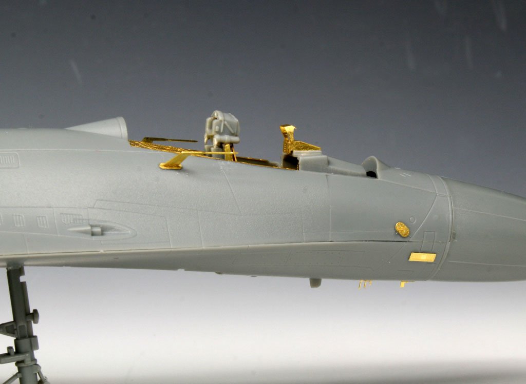 1/72 J-11A/B Detail Up Etching Parts for Trumpeter - Click Image to Close