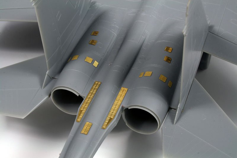 1/72 SU-27UB Flanker Detail Up Etching Parts for Trumpeter - Click Image to Close