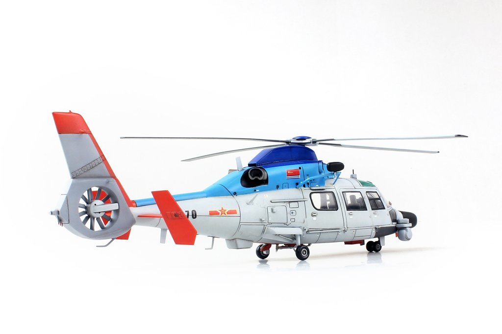 1/72 Chinses Navy Z-9DJ Aircraft Carrier Rescue Helicopter - Click Image to Close