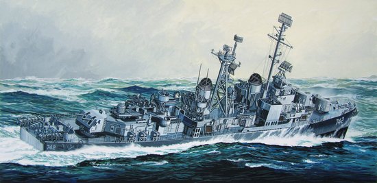 1/350 USS Frank Knox DD-742, Gearing Class Destroyer - Click Image to Close