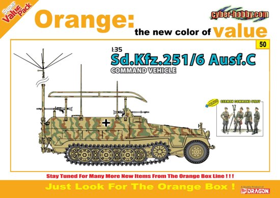 1/35 Sd.Kfz.251/6 Ausf.C Command Vehicle w/German Command Staff - Click Image to Close