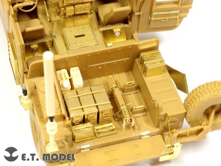 1/35 US Army M1114 Humvee Detail Up Set for Bronco - Click Image to Close