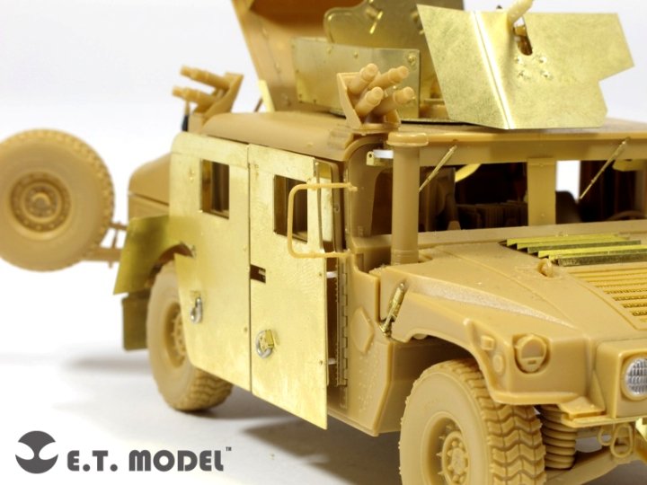 1/35 M1114 Humvee Interim Add Amour for Bronco - Click Image to Close